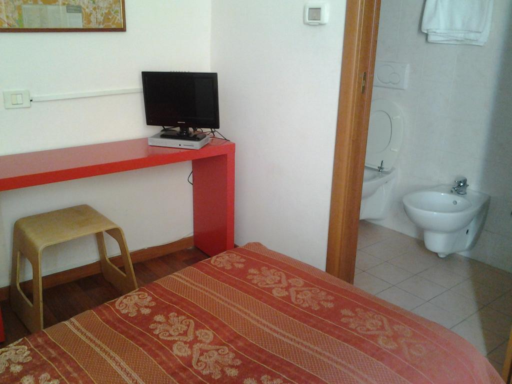 Hotel Perla Bologna Esterno foto