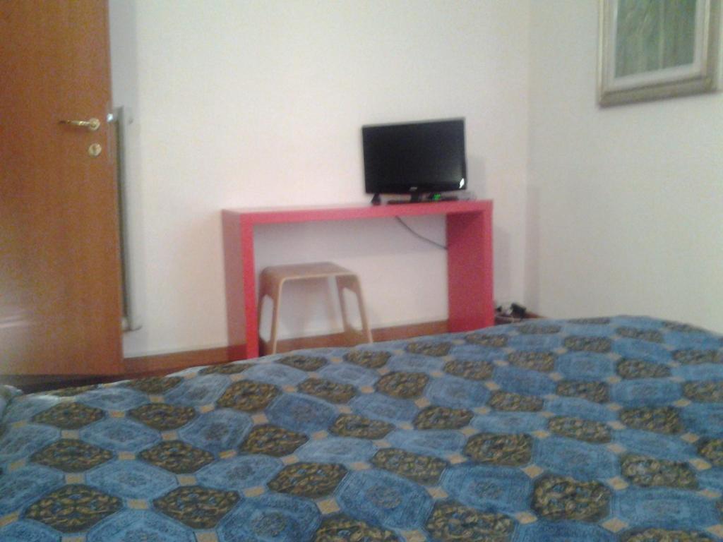Hotel Perla Bologna Camera foto